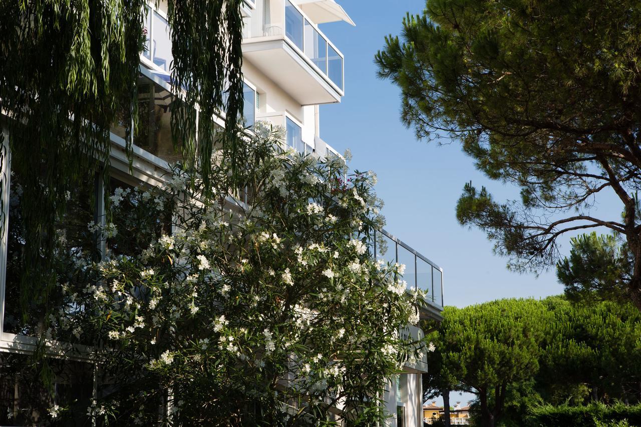 Aparthotelharvey Hotel